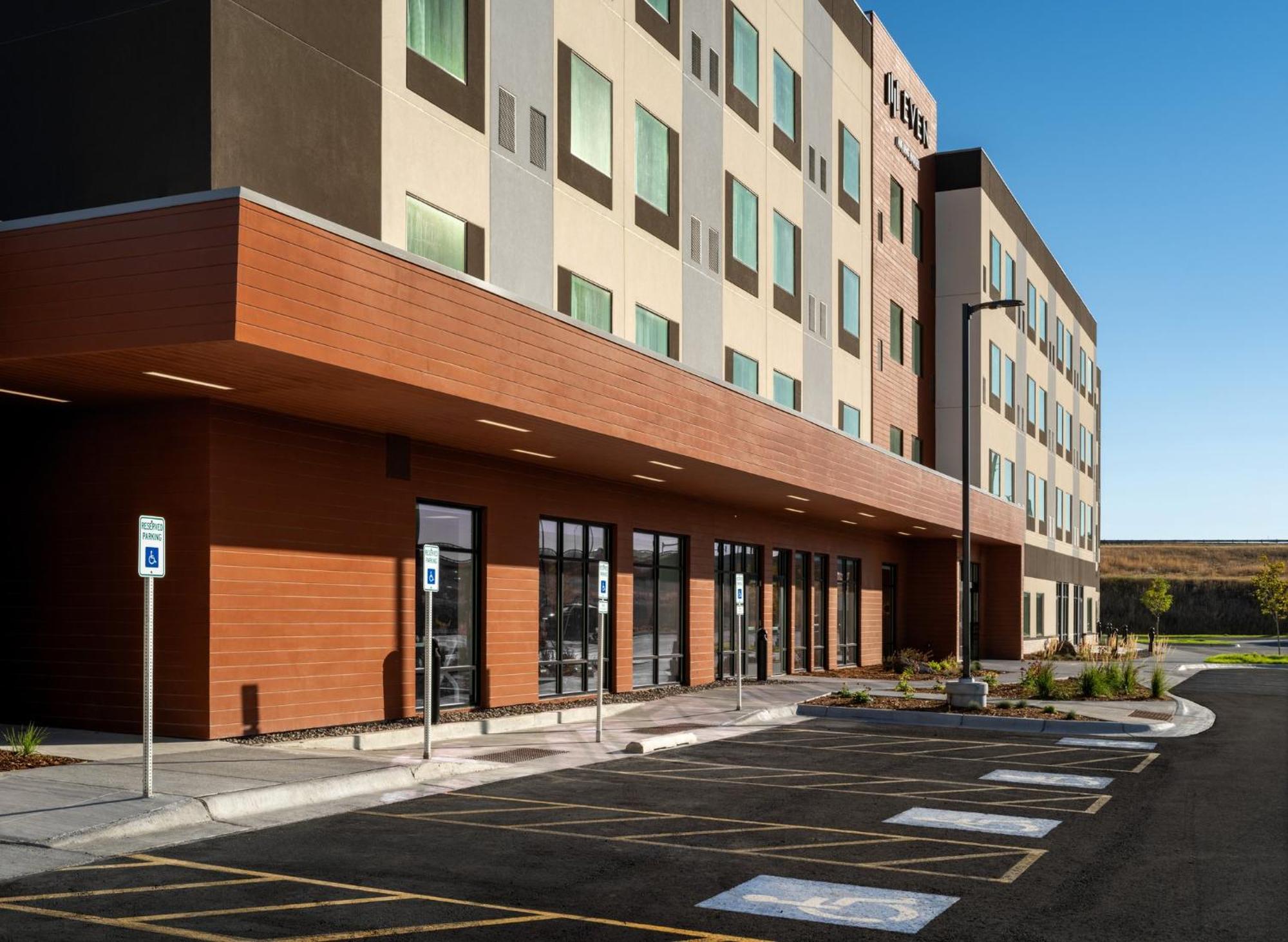 Even Hotel Bozeman Yellowstone Intl Arpt By Ihg Belgrade Exterior foto
